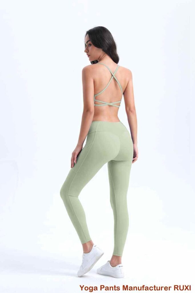 short de sport avec élasthanne