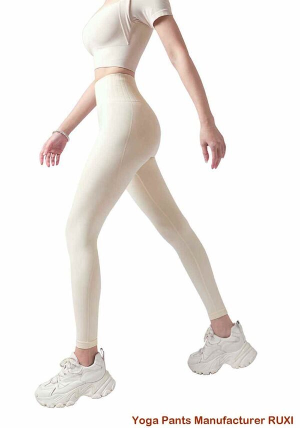 short de rugby noir RUXI km2114