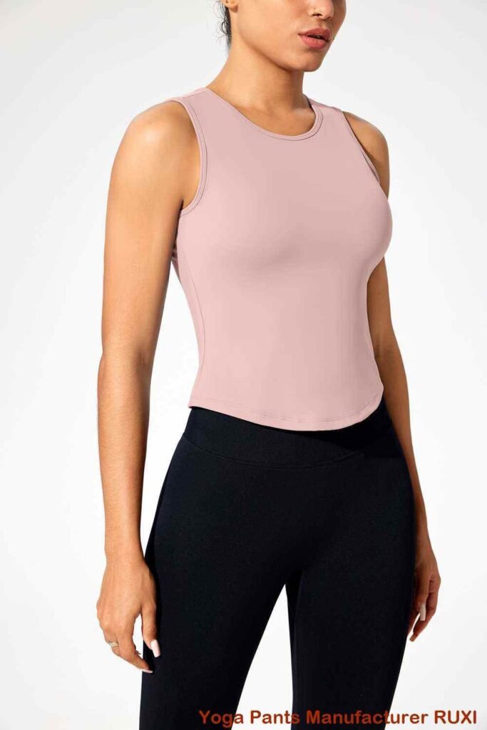 short de yoga court pour homme